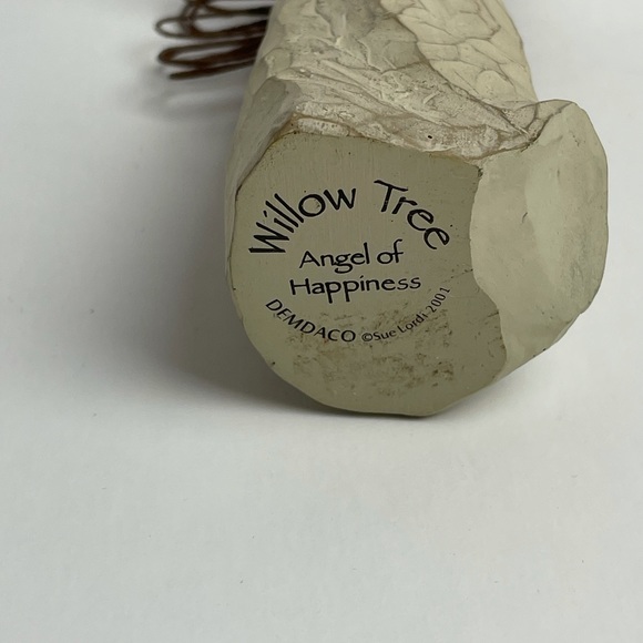 2/$60 WILLOW TREE Angel of Happiness Figurine - Picture 7 of 7